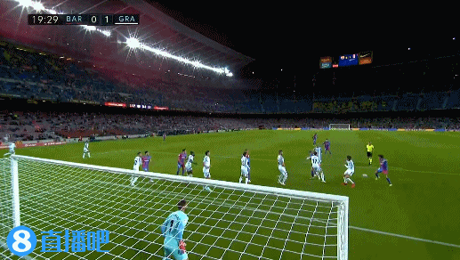 马雷斯卡谈半场换下詹姆斯：我们原计划就是让他踢45分钟（马雷斯卡：詹姆斯半场被换属计划安排，仅踢45分钟）