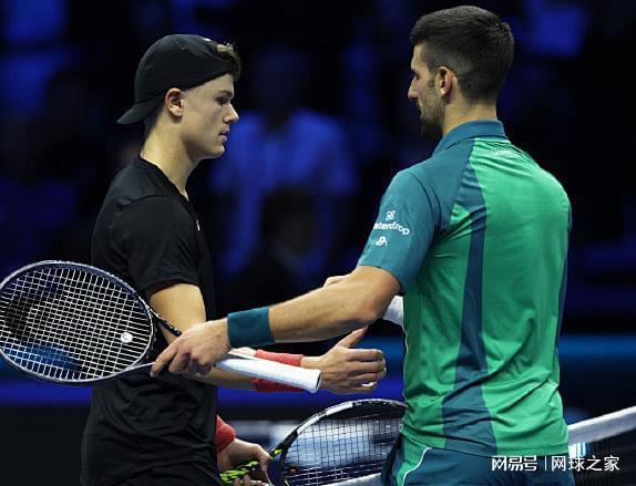 个决定性的 个决定性的