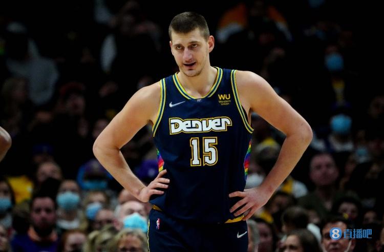 队的防守体 队的防守体